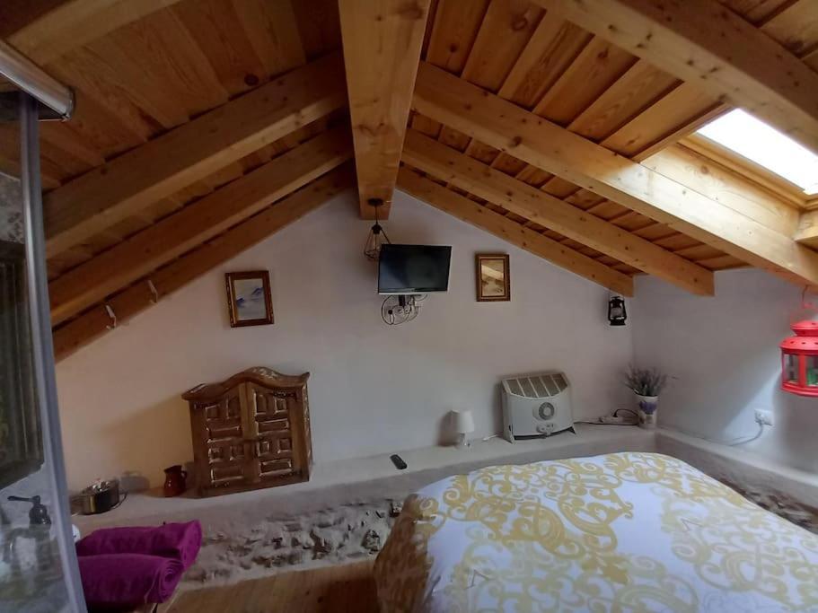 Casita Con Encanto Tranquilidad Villavieja Del Lozoya Wi-Fi En Sierra De Madrid Y A 50 Minutos De Capital Exteriör bild